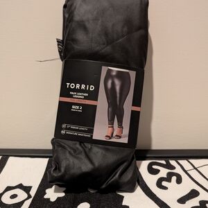 Torrid Black Leggings Fitted Style